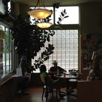 7/6/2012 tarihinde Trinton T.ziyaretçi tarafından Tenn Street Coffee'de çekilen fotoğraf