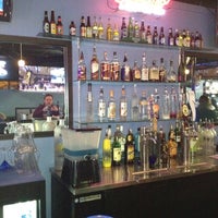 2/12/2012にBrandt S.がMug Shots Sports Barで撮った写真