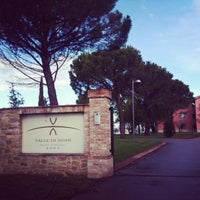 4/20/2012 tarihinde Kinzicaziyaretçi tarafından Valle Di Assisi Hotel e Resort'de çekilen fotoğraf