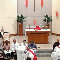 Photo taken at St. James Episcopal Church by Rochelle R. on 4/6/2012