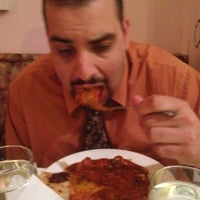4/18/2012 tarihinde Dave G.ziyaretçi tarafından Aroma Indian Restaurant'de çekilen fotoğraf