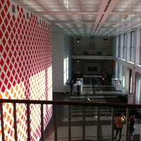 Photo taken at Museum of Contemporary Art Chicago by Ryan J. on 4/3/2012