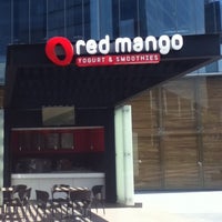 Photo taken at Red Mango by Juan T. on 3/27/2012