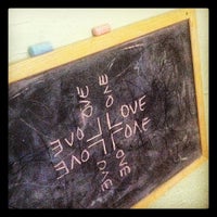 Review Mud Pie Vegan Bakery & Coffeehouse