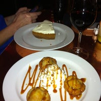 Foto tirada no(a) Sip Wine &amp;amp; Dine por Linda W. em 6/9/2012