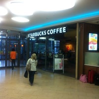 Photo taken at Starbucks by Carsten K. on 7/14/2012