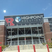 Foto tomada en University Park &amp;amp; Sport Club Field - Rutgers Recreation  por Michael E. el 7/4/2012