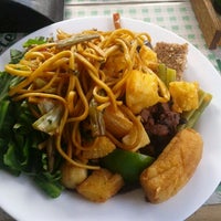 Das Foto wurde bei Alcaparra von Luís F. am 6/2/2012 aufgenommen