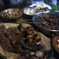Снимок сделан в Ward &amp; Kabab Restaurant مطعم ورد و كباب пользователем Monther Q. 7/19/2012