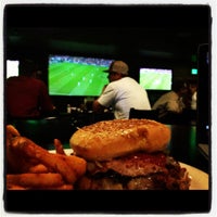 6/27/2012 tarihinde Odeen D.ziyaretçi tarafından 16th Street Sports Bar'de çekilen fotoğraf