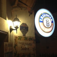 5/26/2012 tarihinde Danilo R.ziyaretçi tarafından Bistrô Beer'de çekilen fotoğraf