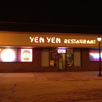 Photo taken at Yen Yen Chinese Restaurant by Hamza S. on 3/25/2012