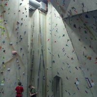 Снимок сделан в Ibex Climbing Gym пользователем Greg D. 2/11/2012