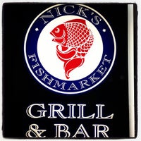 Foto tirada no(a) Nick&amp;#39;s Fishmarket Grill &amp;amp; Bar por Joshua G. em 4/7/2012