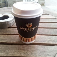 Photo taken at Gloria Jeans Coffees by Renos M. on 2/14/2012