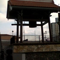 Photo taken at Templo Budista Higashi Honganji by Cristina I. on 3/4/2012