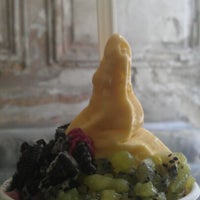 Photo taken at Kurt - Pure Frozen Yogurt by Tomáš H. on 6/7/2012