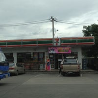 Photo taken at 7-Eleven by Chayin A. on 6/19/2012