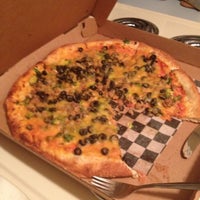 Foto diambil di Gidget&amp;#39;s Pizza &amp;amp; Pasta oleh Chelsea M. pada 9/4/2012