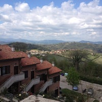 Photo taken at Tortorina Hotel Urbino by GIG on 4/6/2012