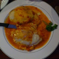 Foto scattata a Bazzarelli Restaurant da Efrain P. il 9/13/2012