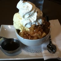 Photo taken at Spin Dessert Cafe by Bianca on 8/19/2012