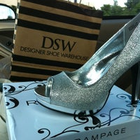 DSW Designer Shoe Warehouse - Millenia - 4 tips