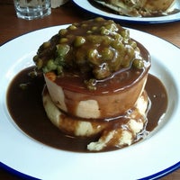 Photo taken at Pieminister by Rubén S. on 8/31/2012