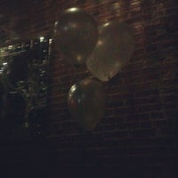 Foto diambil di Shiver Vodka Bar &amp;amp; Champagne Lounge oleh Rebecca M. pada 3/11/2012