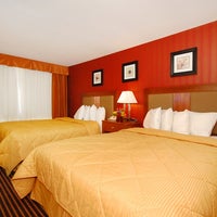 Das Foto wurde bei Comfort Inn von Visit Hershey Harrisburg am 2/29/2012 aufgenommen
