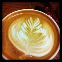 6/1/2012にAdrienne K.がThe Coffee Bean &amp;amp; Tea Leafで撮った写真
