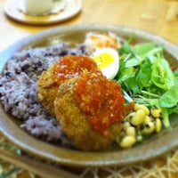 Photo taken at 雑穀ブランチ cocuu by 16 m. on 3/18/2012