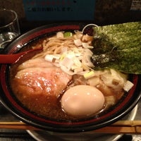 Photo taken at 特級中華そば 凪 西新宿店 by notty03 on 6/2/2012