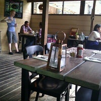 6/9/2012 tarihinde Brandon G.ziyaretçi tarafından Hill Cafe'de çekilen fotoğraf
