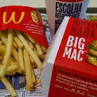 Photo taken at McDonald&amp;#39;s by Rafael S. on 8/25/2012