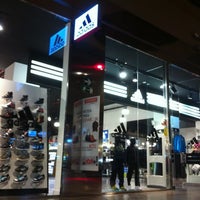 Adidas Outlet Store - tips