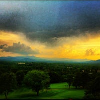 Снимок сделан в Gallery of the Mountains пользователем Barb-o-joy 5/20/2012
