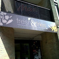 Photo taken at Fresh and Fries by Olivier F. on 3/12/2012