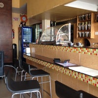 9/3/2012 tarihinde Herbertsziyaretçi tarafından Tote Café Gourmet'de çekilen fotoğraf
