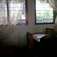 Review Aula SMA N 9 Manado