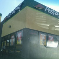 Photo taken at Pizza Hut by Max G. on 2/29/2012