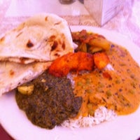 4/17/2012 tarihinde Ralph M.ziyaretçi tarafından Bombay Grill Indian Restaurant'de çekilen fotoğraf