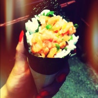 Photo taken at Iconic Hand Rolls by Nina on 8/7/2012