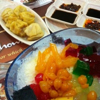 Photo taken at Chowking by Judy on 6/29/2012