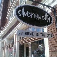 Foto diambil di Silver in the City oleh Stephen D. pada 6/20/2012