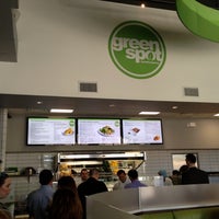 Foto scattata a Greenspot Salad Company da Cory R. il 4/18/2012