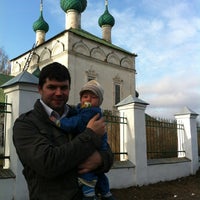 Photo taken at Церковь Михаила Архангела by Валерий Л. on 4/22/2012
