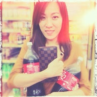 Photo taken at 7-Eleven (เซเว่น อีเลฟเว่น) by Lonelileap M. G. on 4/3/2012