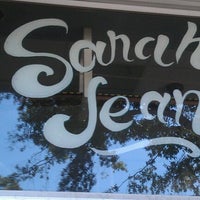 Foto diambil di Sarah Jean&amp;#39;s Ice Cream Shop oleh Myra C. pada 7/28/2012