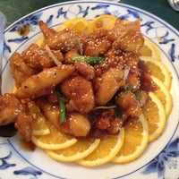 Снимок сделан в China Garden Restaurant пользователем Joe A. 4/13/2012